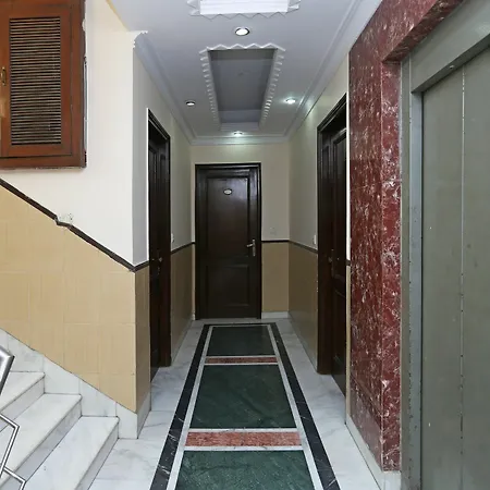 Oyo 8336 Hotel De Gold